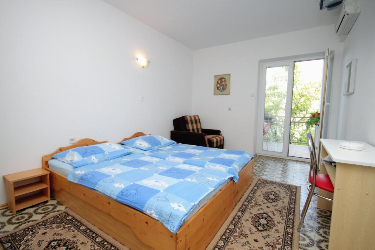 Triple Room Selce 2379D Екстериор снимка